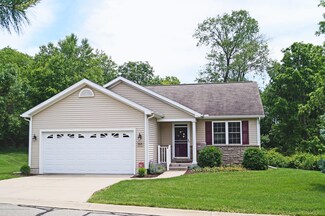 2525 Arbor Forest Dr Unit 16, Lansing, MI 48910