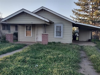 411 E 2nd St, Carnegie, OK 73015