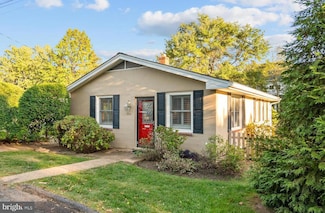 505 N Edison St, Arlington, VA 22203