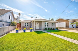 2004 Havemeyer Ln, Redondo Beach, CA 90278