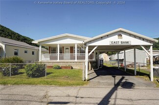 144 Willow St, East Bank, WV 25067