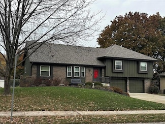 908 N, Liberty, MO 64068