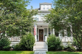 435 Lexington St, Waltham, MA 02452