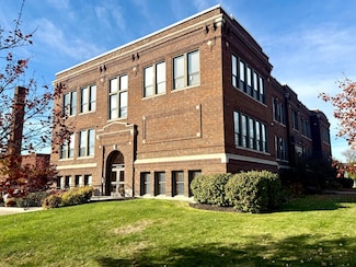 460 Broadway St Unit 307, South Haven, MI 49090