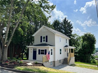 324 Stewart St, Jeannette, PA 15644