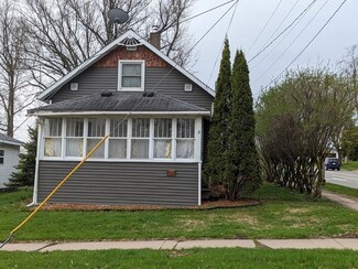 700 E Blodgett St, Marshfield, WI 54449