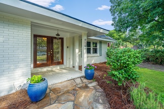 881 Evans Rd, Charleston, SC 29412