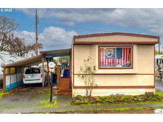 13409 SE Mcloughlin Blvd Unit 30, Milwaukie, OR 97222