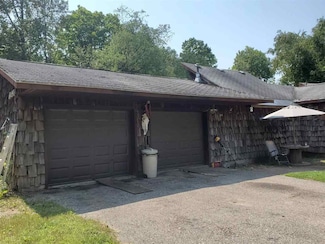 4995 Sloop Rd, East Jordan, MI 49727