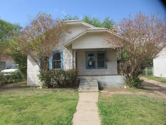 5520 Fletcher Ave, Fort Worth, TX 76107
