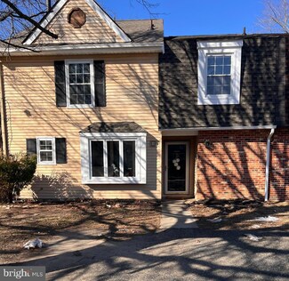 15 Noble Rd, Sicklerville, NJ 08081