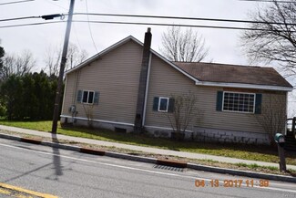 3042 State Route 370, Cato, NY 13033