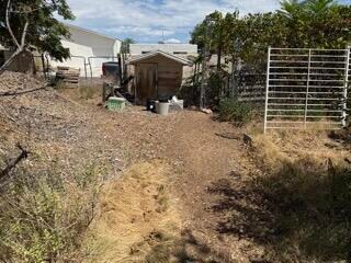 237 58th St NW, Albuquerque, NM 87105