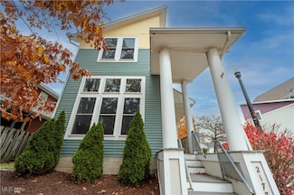 2177 W 41st St, Cleveland, OH 44113