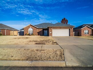 2304 SW 19th St, Bentonville, AR 72712