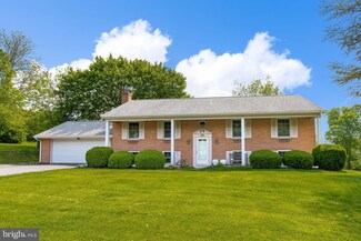 315 Sylvan Retreat Rd, Columbia, PA 17512