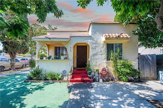 903 E 109th Place, Los Angeles, CA 90059