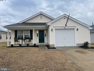 76 Nature Ln, Sewell, NJ 08080