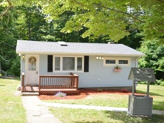 60 Birch Hill Rd, Douglas, MA 01516