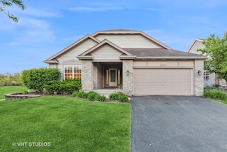 2449 Wydown Ln Unit 4, Aurora, IL 60502