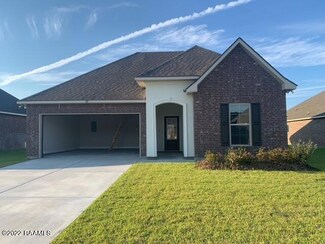 110 Rose of Sharon Ln, Lafayette, LA 70508