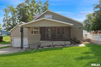 2428 45th St, Moline, IL 61265