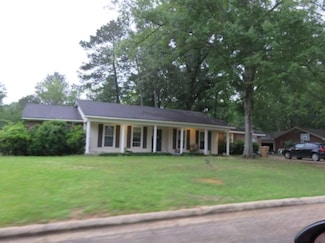 314 Wright Dr, Selma, AL 36701