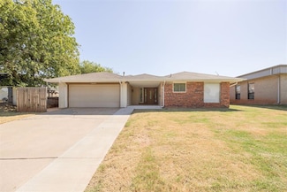 10400 Little Pond Dr, Oklahoma City, OK 73162