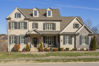 7028 Crimson Leaf Ln, College Grove, TN 37046