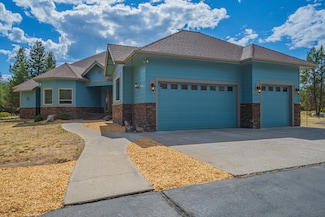 17045 Shawnee Cir, Bend, OR 97707