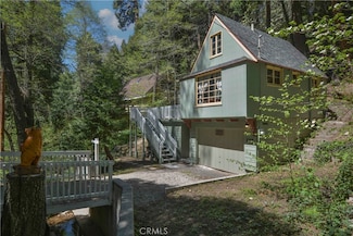 230 Fremont Rd, Lake Arrowhead, CA 92352