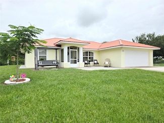 3897 NW 22nd Ave, Okeechobee, FL 34972
