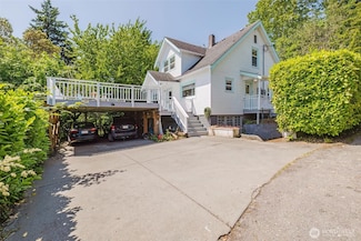 210 S Hartford Ave, Bremerton, WA 98312