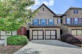 5870 Shiloh Woods Dr, Cumming, GA 30040