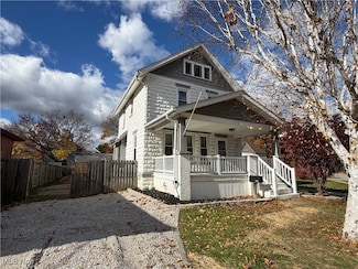 2930 Bailey Rd, Cuyahoga Falls, OH 44221