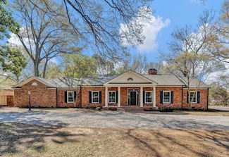 4679 Walnut Grove Rd, Memphis, TN 38117