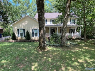 10103 Shadow Wood Dr SE, Huntsville, AL 35803