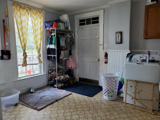 701 Railroad St, Saint Johnsbury, VT 05819