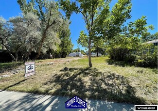 577 Adams St, Lander, WY 82520
