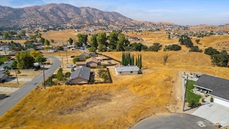 22909 Stroope Ct, Tehachapi, CA 93561