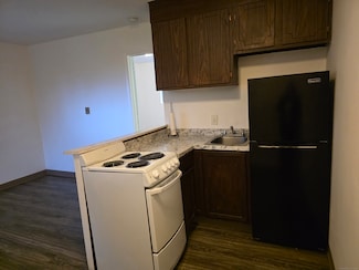 26 Crandall Hill Rd Unit 23, Montville, CT 06353