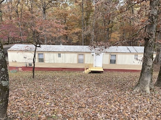 2203 Deer Lake Dr, Nunnelly, TN 37137