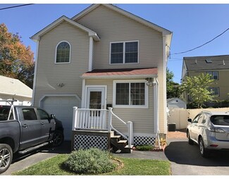 2 Brookdale St, Worcester, MA 01604