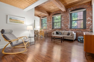 50 Rantoul St Unit 306S, Beverly, MA 01915