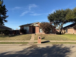 1505 Allen Dr, Mesquite, TX 75149