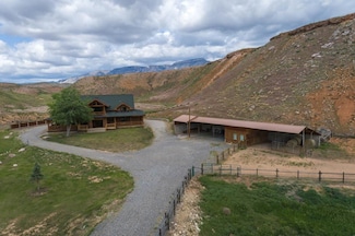 1727 U S 14, Shell, WY 82441