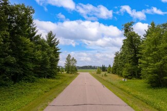 930 Clearview Ct, Plover, WI 54467