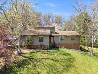 7501 James Way, Fairlawn, VA 24141