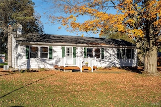 385 Fairview Cir, West Winfield, NY 13491
