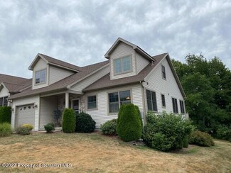 102 Grandview Dr, Tunkhannock, PA 18657